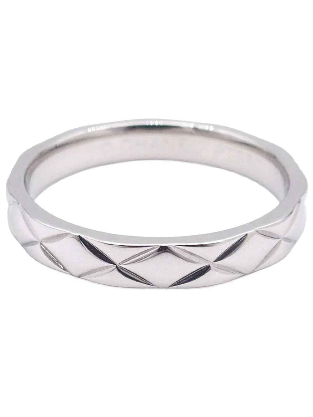 Chanel Quilted Ring Platinum